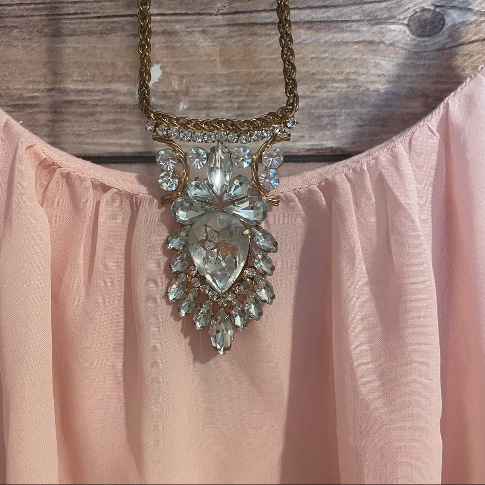 *FREE w purchase eligible*  BaubleBar Crystal Arrow Pendant Necklace - Picture 3 of 9